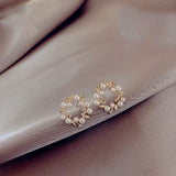 2023 New Classic Pearl wreath Stud Earrings Fashion Korean women jewelry lady temperament small  earrings accessories