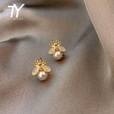 new simple and luxurious Pearl Woman's Earrings Fashion design sense bee insect Earrings Korean women jewelry sexy Earrings