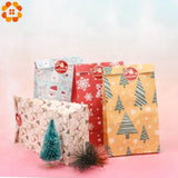 Christmas Gift 1SET Mix Types Deer Snowflakes Candy Gift Bags With Stickers Merry Christmas Guests Packaging Boxes Christmas Party Gift Decor