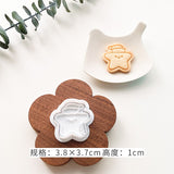 1Pc Cute Christmas Biscuit Mold Cookie Cutter Stamp Xmas Pattern Snowman Gingerbread Man Trees 3D Plastic Cake Decorating Tools