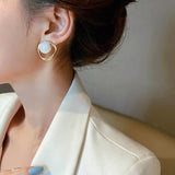 Classic Geometric Irregular Shape Hollow Out Metal Pearl Earrings For Woman Luxury Accessories For Korean Fashion Jewelry Girls