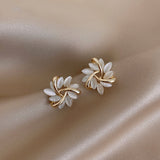 Elegant and Exquisite Opal Petal Circle Stud Earrings For Woman New Classic Jewelry Luxury Party Girl's Unusual Earrings