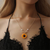 Christmas Gift Delicate Sunflower Pendant Choker Necklace For Women Creative Imitation Pearls Jewelry Necklace Clothes Accessories