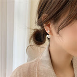 Pineapple Pearl earrings French Retro High-quality Earrings Net Red Temperament Female 2022 New Wave Earrings Prevent Allergy