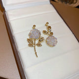 Back to schoolKorean New Asymmetric Flower Earrings Fashion Temperament Versatile Earrings Female Jewelry