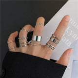 Cifeeo Vintage Silver Color Heart Rings Set For Women Punk Skull Rose Letter Finger Rings Geometric Fashion Hollow Ring Party Jewelry