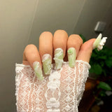 Cifeeo （Handmade Manicures)10PCS Limited Angel Garden Emerald Green Gentle Temperament Showing White Nail Sheet Fake Nail Customization