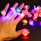 Cifeeo  10Pcs Halloween Decorations Creative Cute Glowing Ring Brooch Pumpkin Ghost Skull Rings For Kids Gifts Halloween Party Supplies